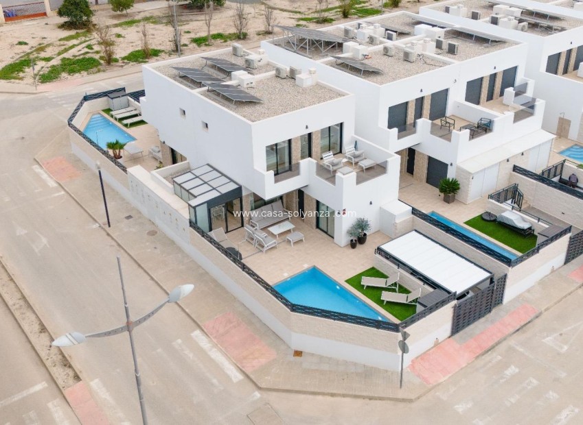 Resale - Villa - Dolores