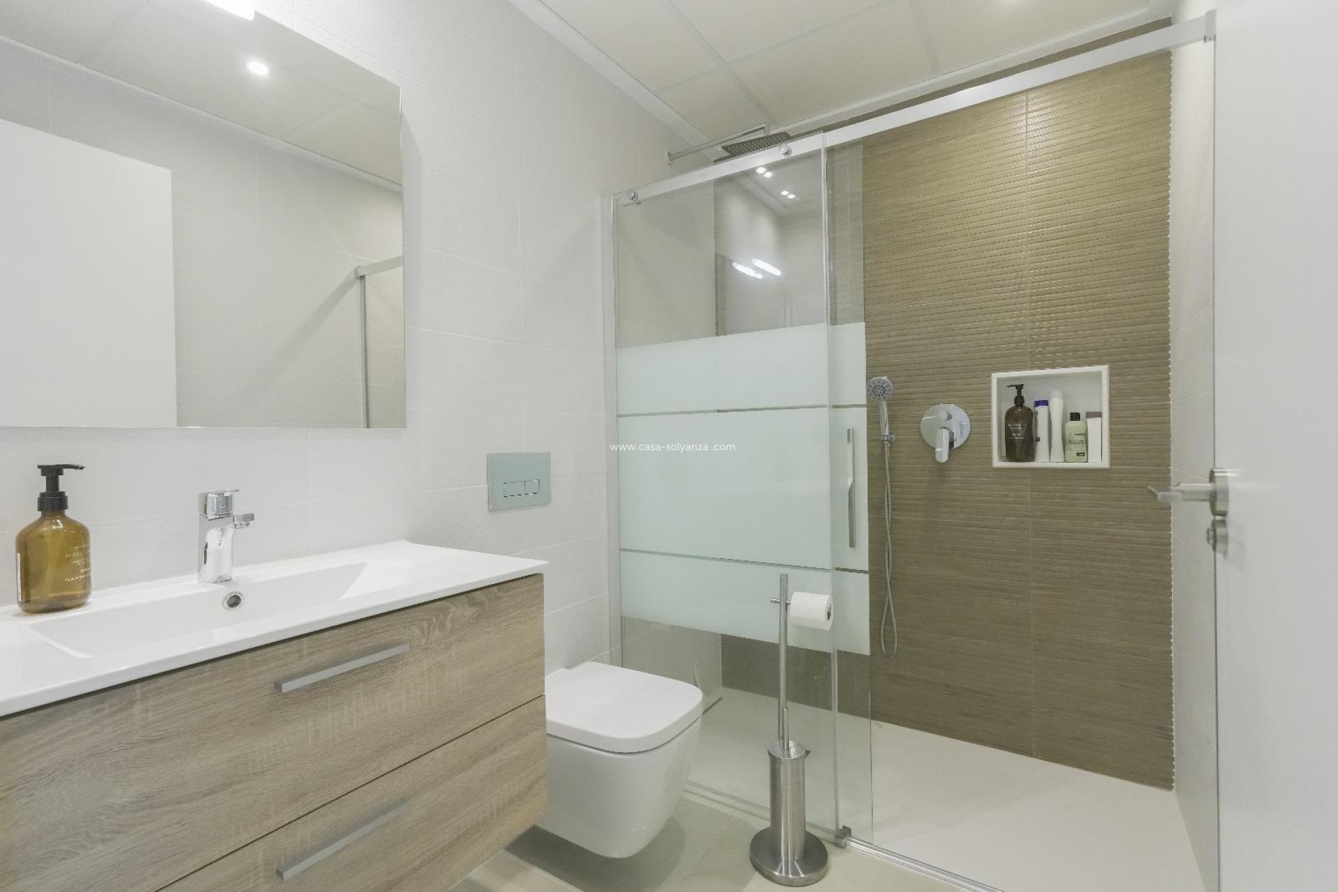 Resale - Villa - Dolores