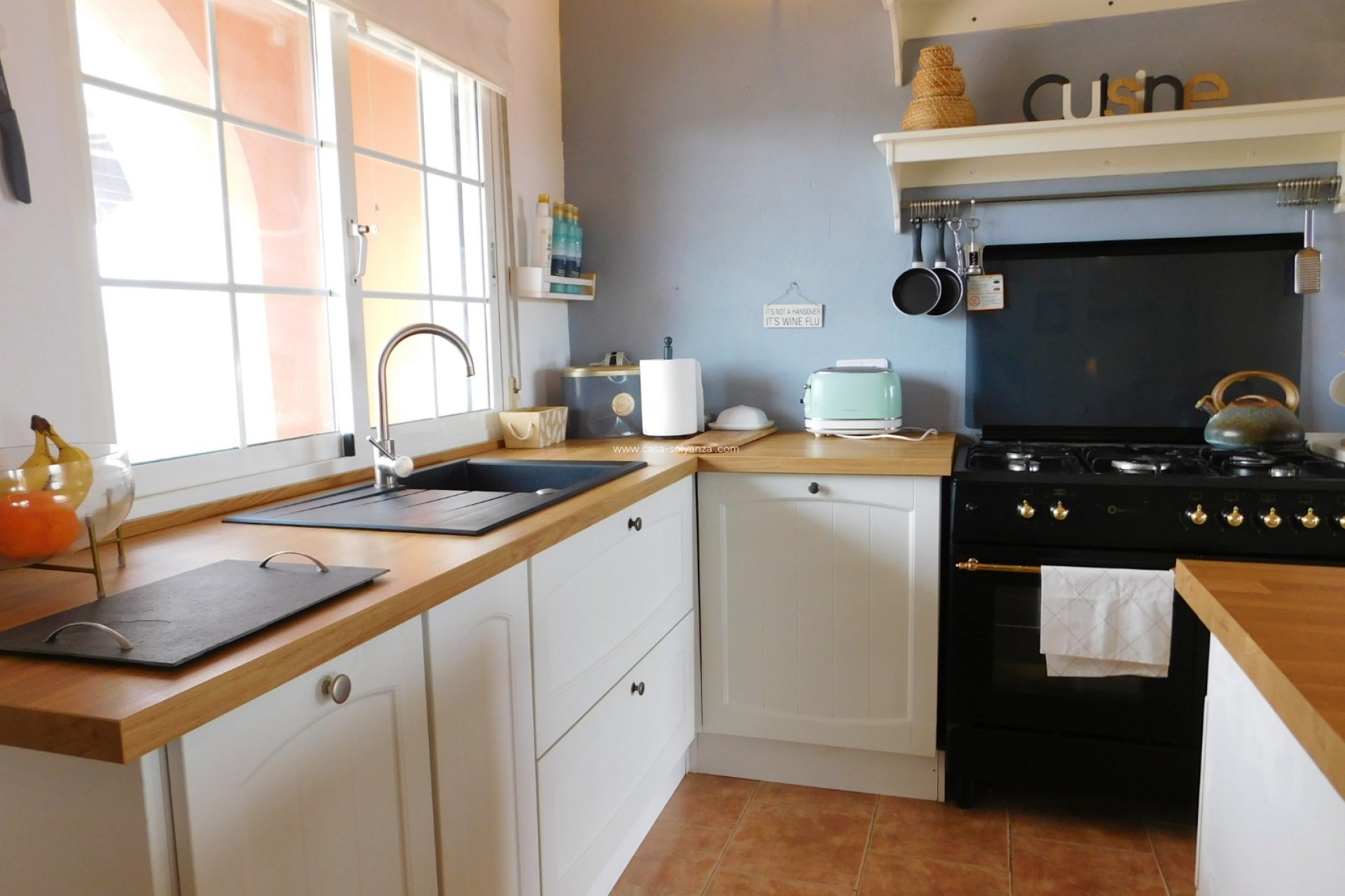 Resale - Villa - Dolores