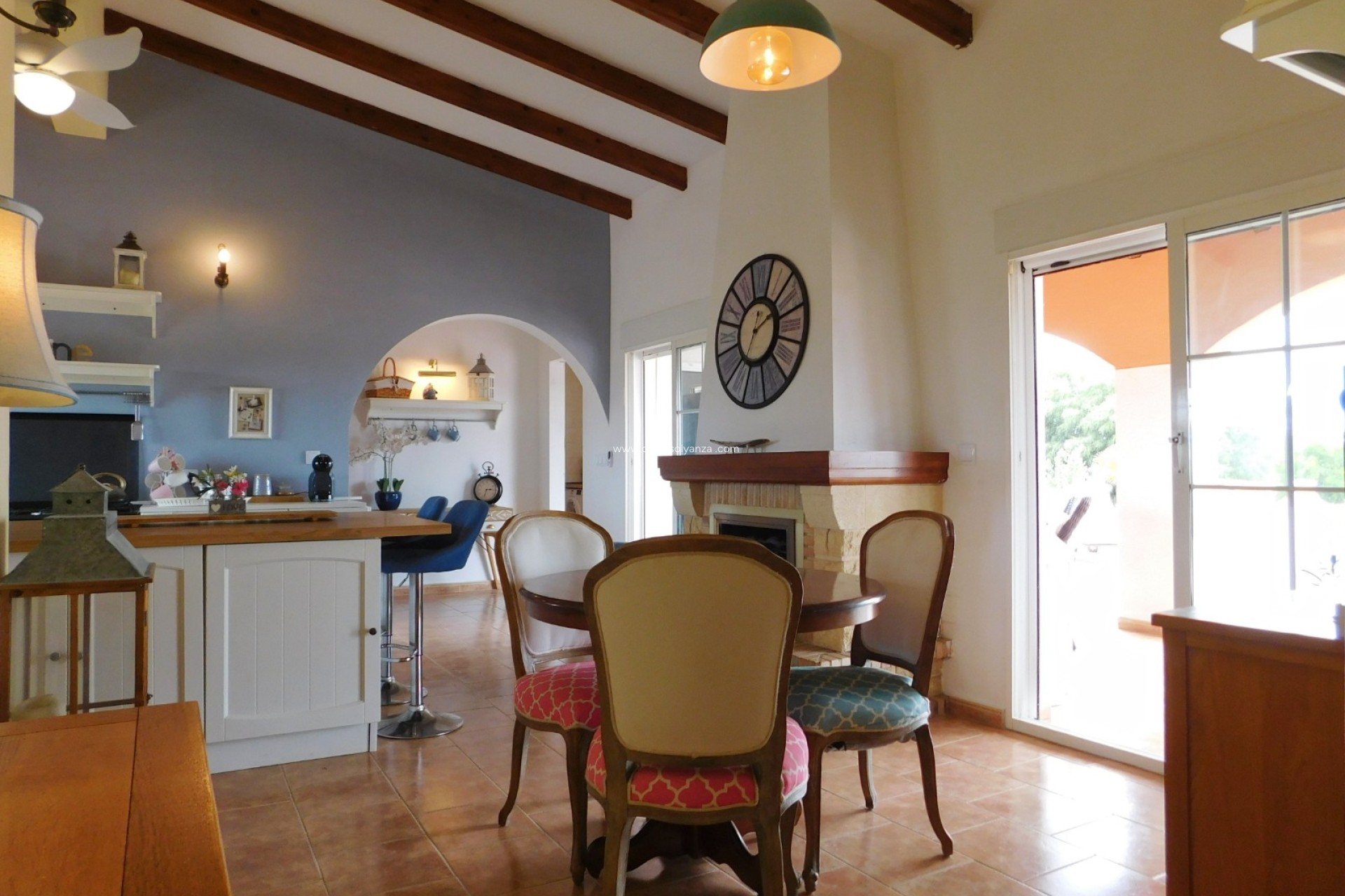 Resale - Villa - Dolores