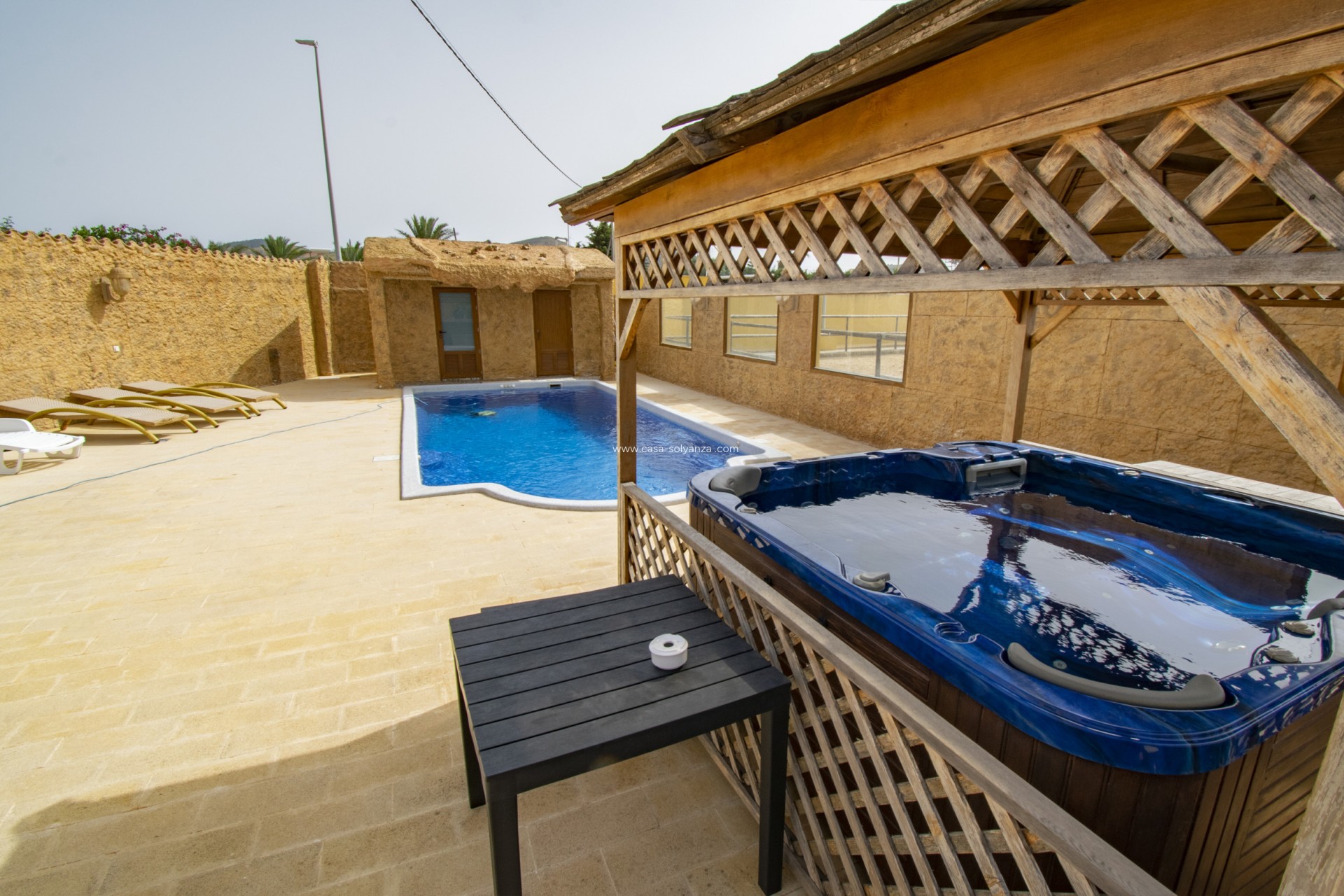 Resale - Villa - El Beal - Inland