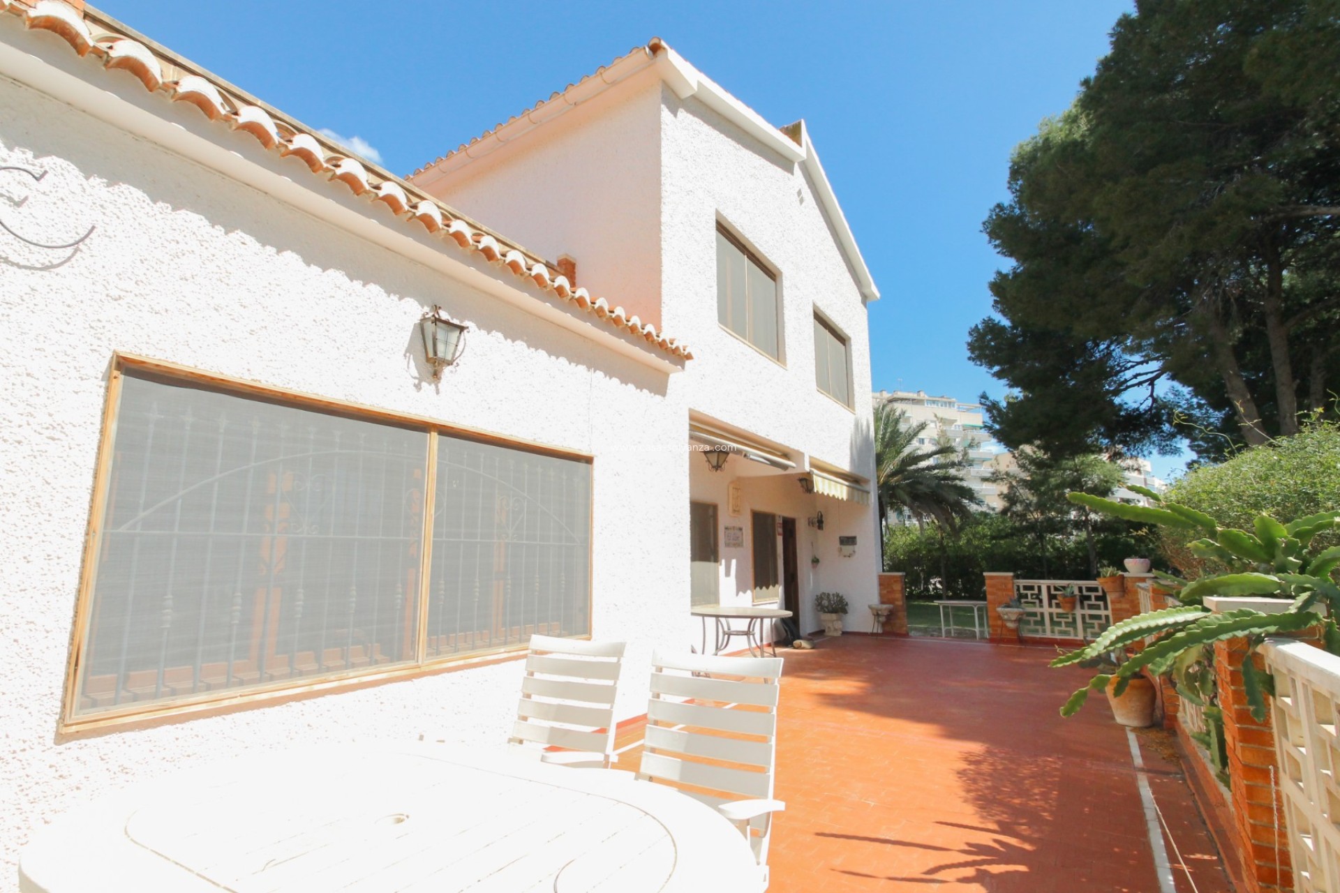 Resale - Villa - El Campello - Costa Blanca