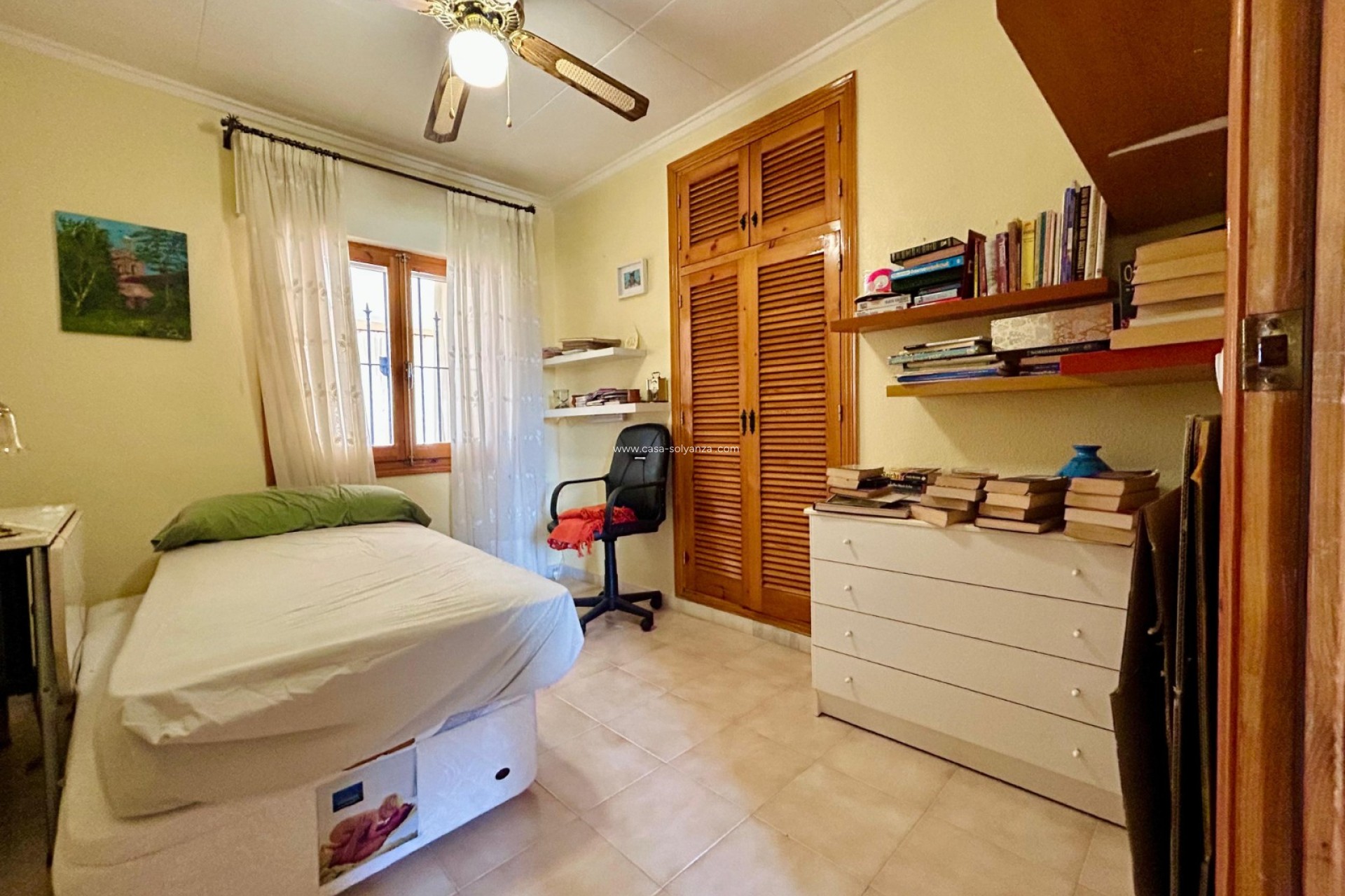 Resale - Villa - El Chaparral - Inland
