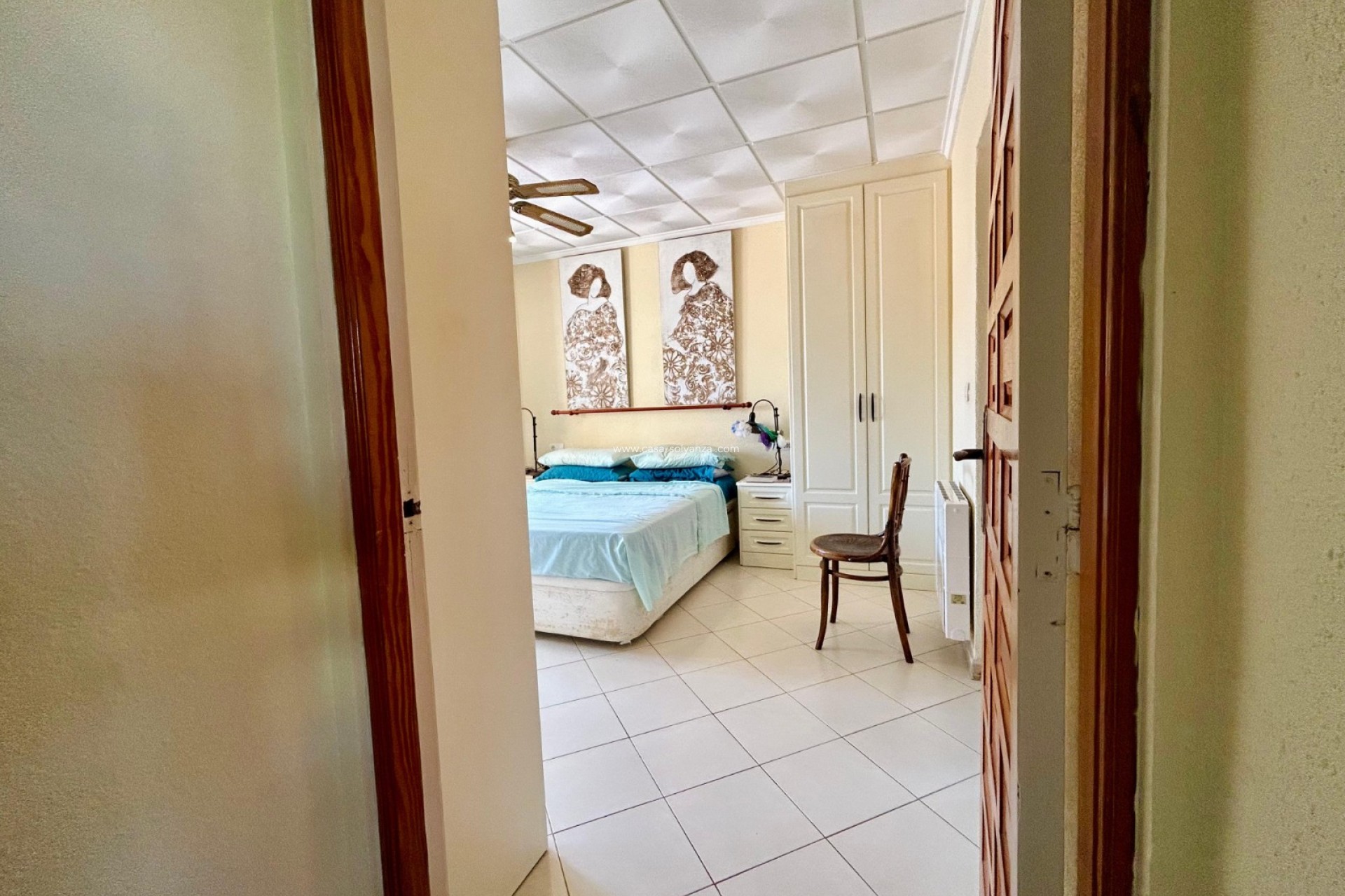 Resale - Villa - El Chaparral - Inland