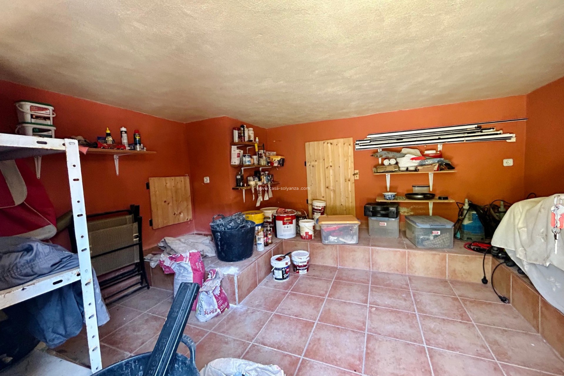 Resale - Villa - El Chaparral - Inland