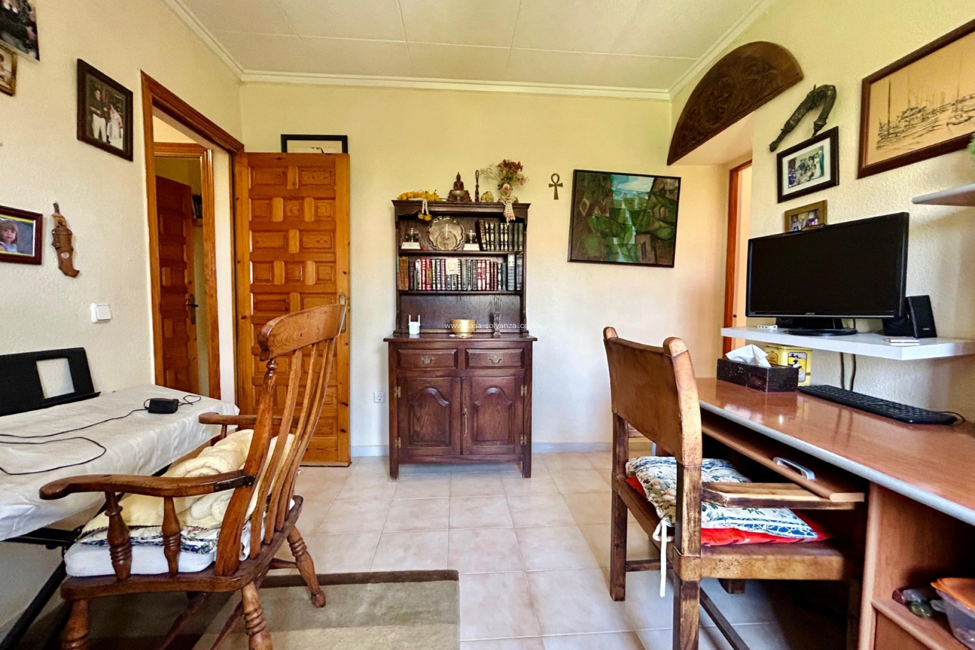 Resale - Villa - El Chaparral - Inland