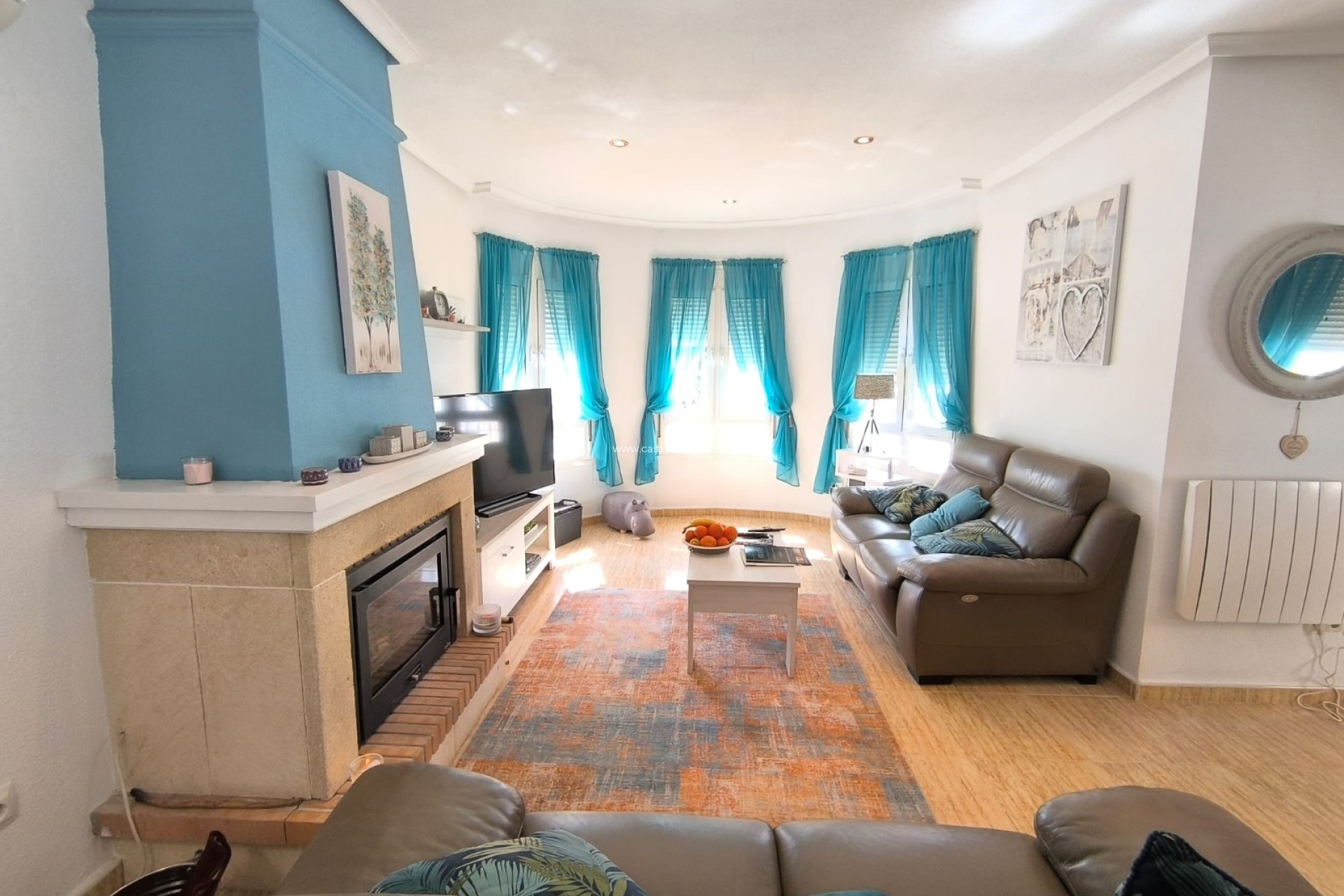 Resale - Villa - El Raso - Costa Blanca