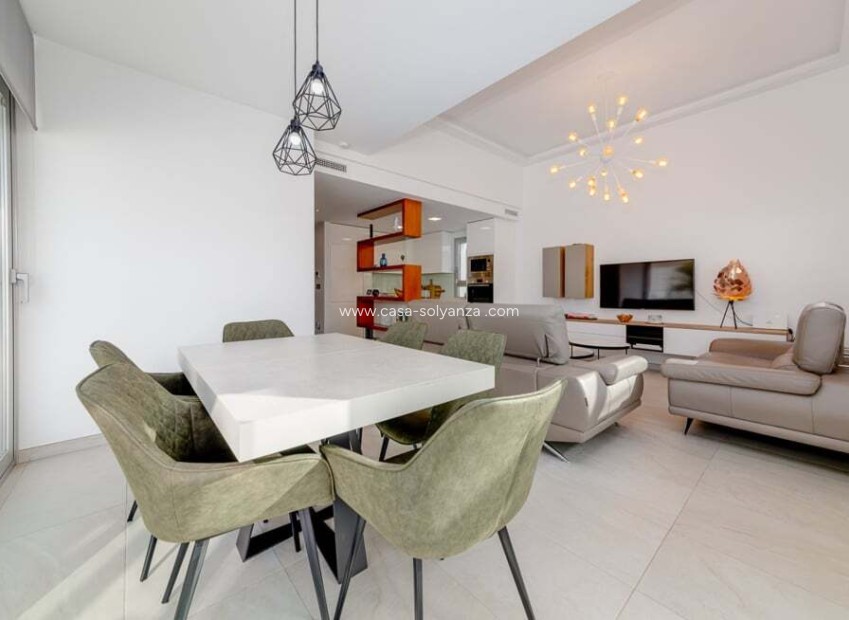 Resale - Villa - El Raso - Guardamar del Segura