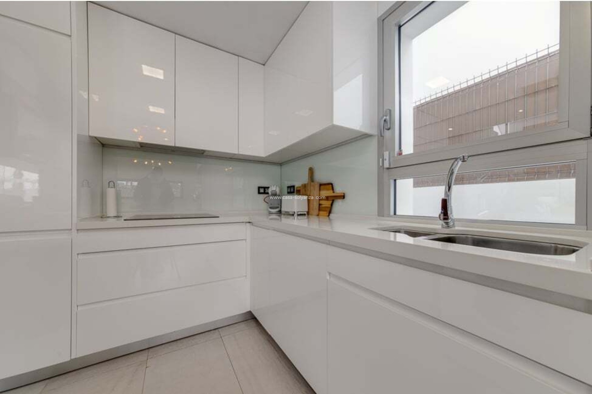 Resale - Villa - El Raso - Guardamar del Segura
