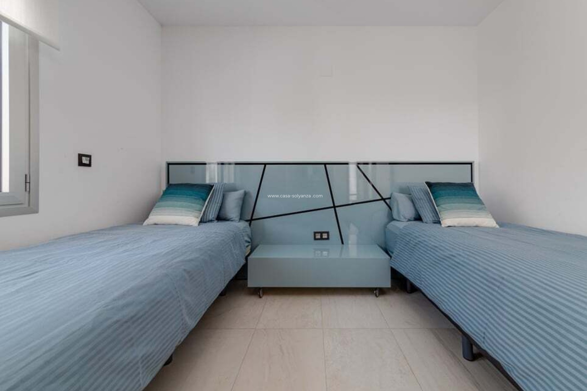 Resale - Villa - El Raso - Guardamar del Segura