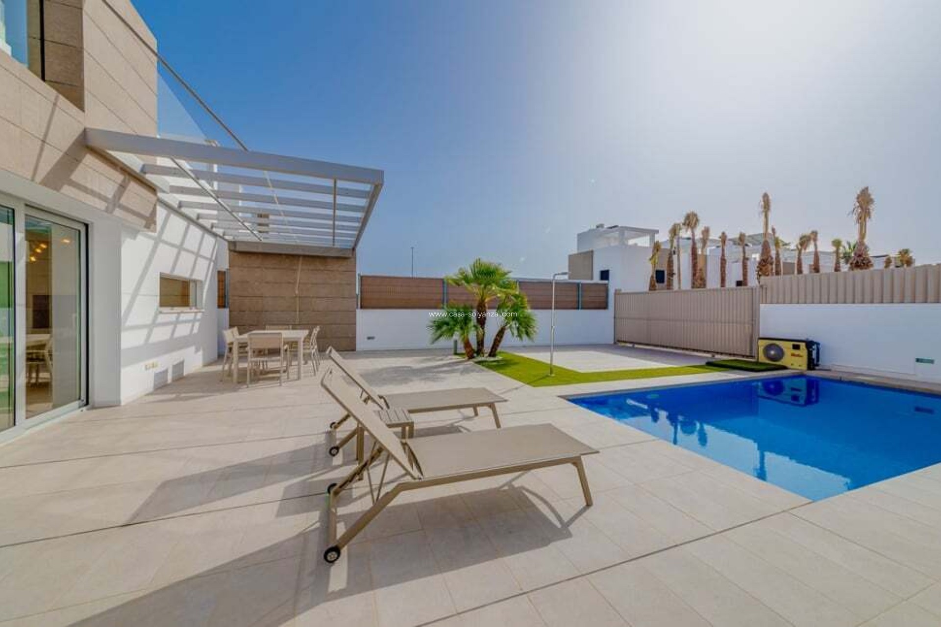 Resale - Villa - El Raso - Guardamar del Segura