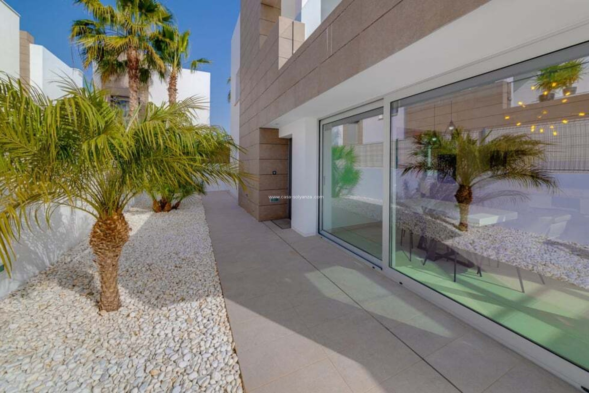 Resale - Villa - El Raso - Guardamar del Segura