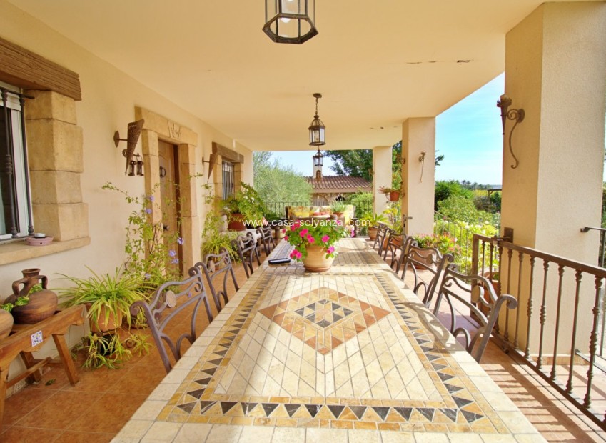 Resale - Villa - Elche - Valverde