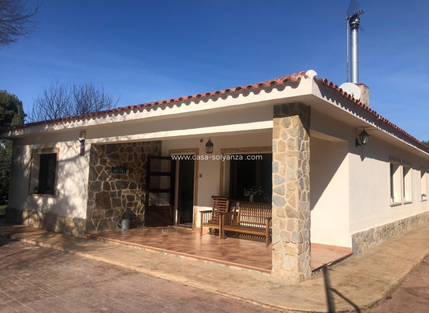 Resale - Villa - Elda - Inland