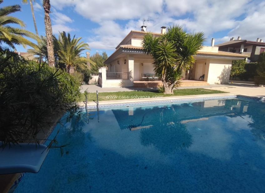 Resale - Villa - Elda - Inland