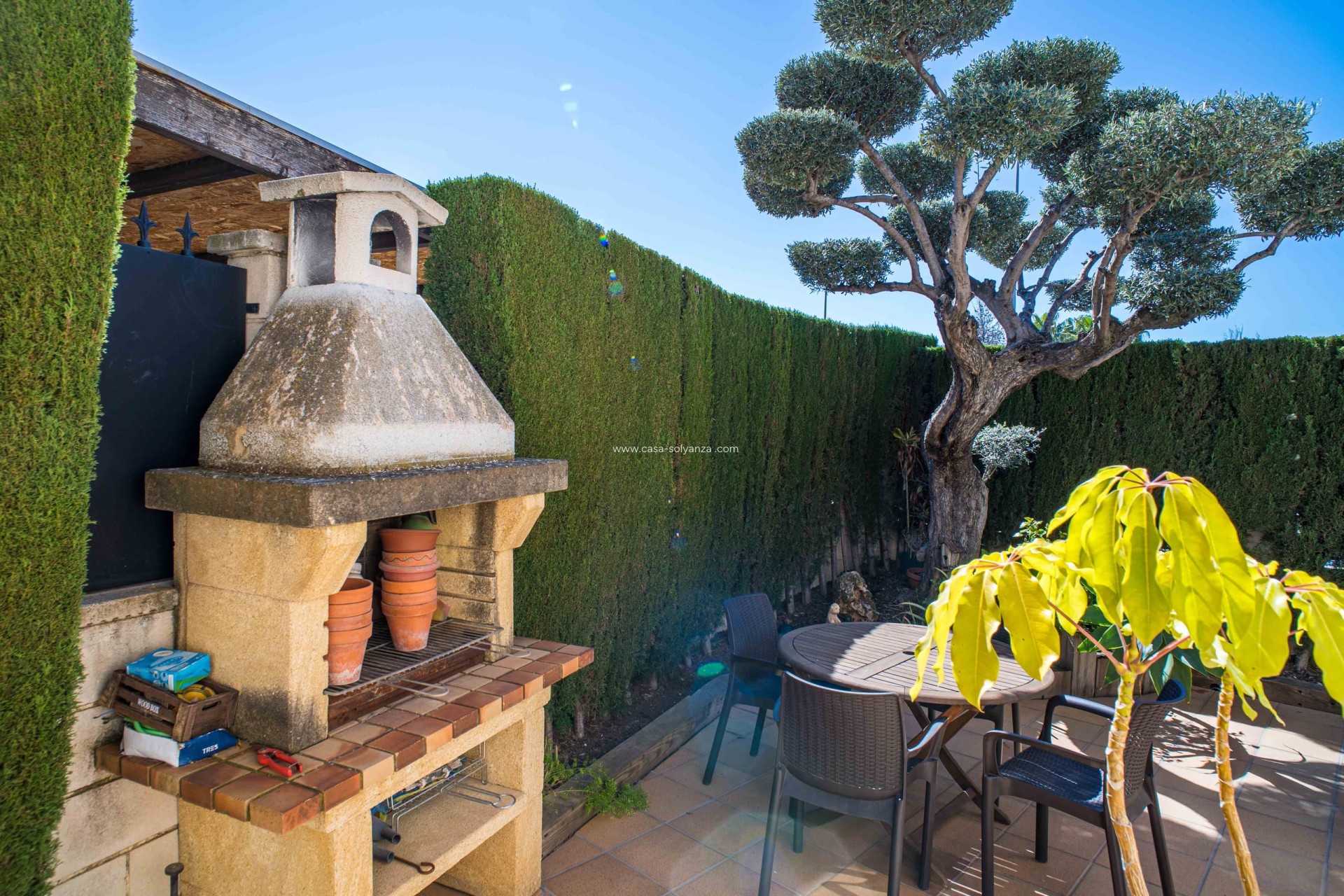Resale - Villa - Elda