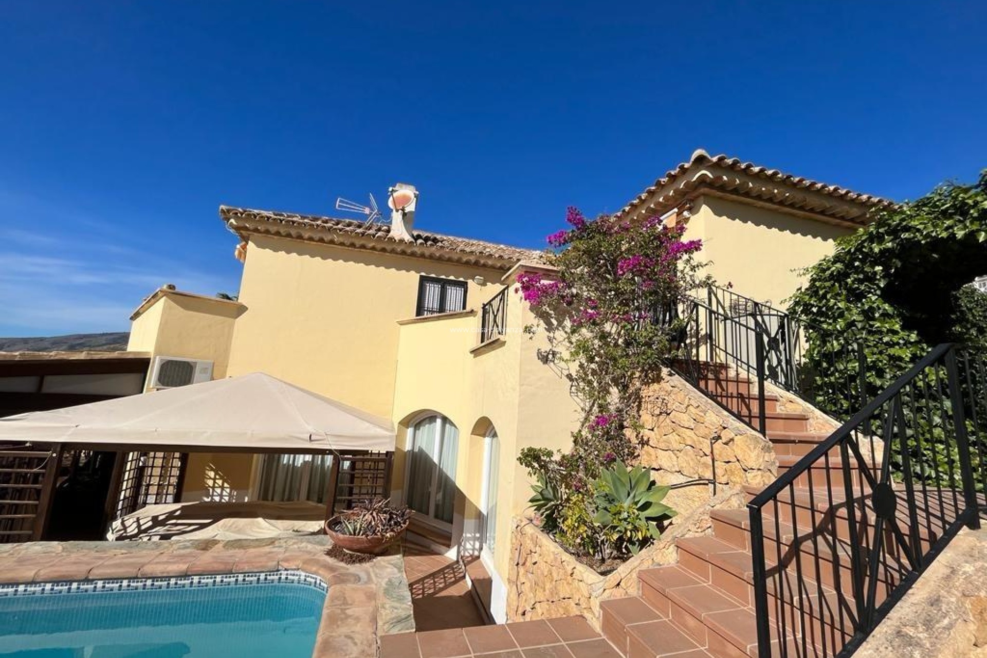 Resale - Villa - Finestrat - Bahia Golf