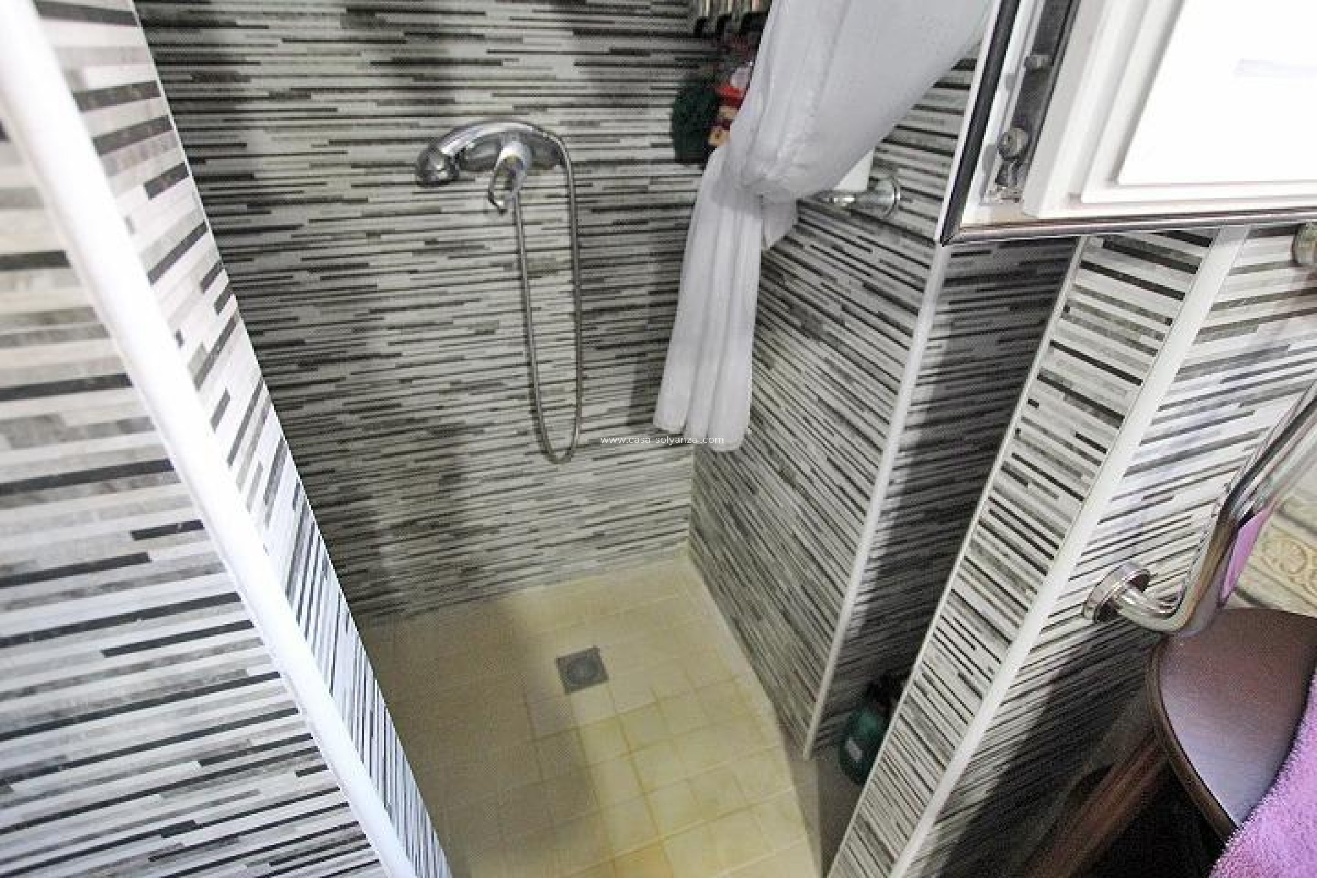 Resale - Villa - Formentera de Segura - C- Cooperativa