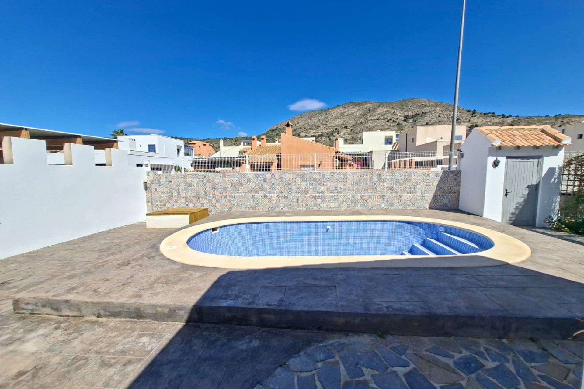 Resale - Villa - Fortuna - Urbanizacion Las Kalendas