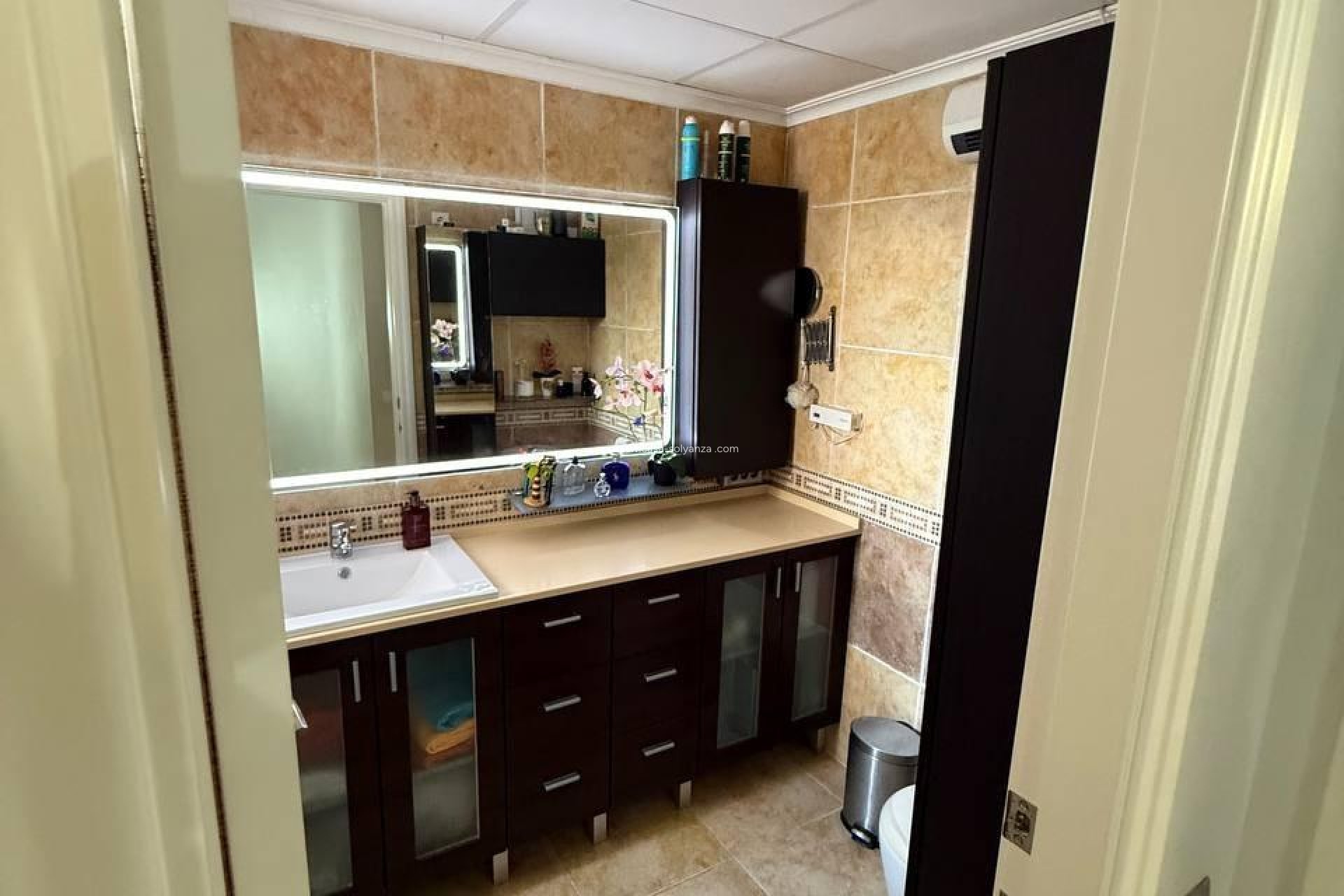 Resale - Villa - Gran alacant - Avda. Mediterraneo