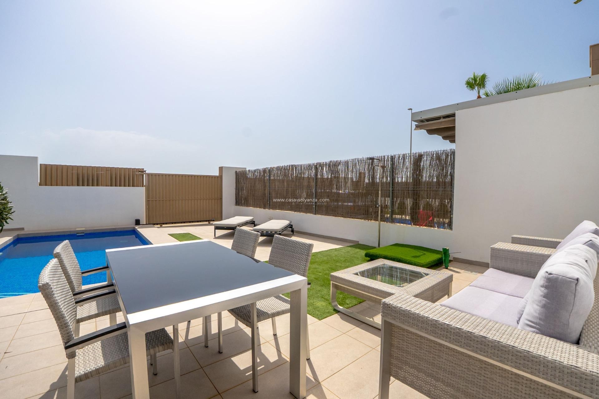 Resale - Villa - Guardamar Del Segura - EL RASO