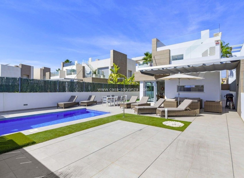 Resale - Villa - Guardamar del Segura - El Raso