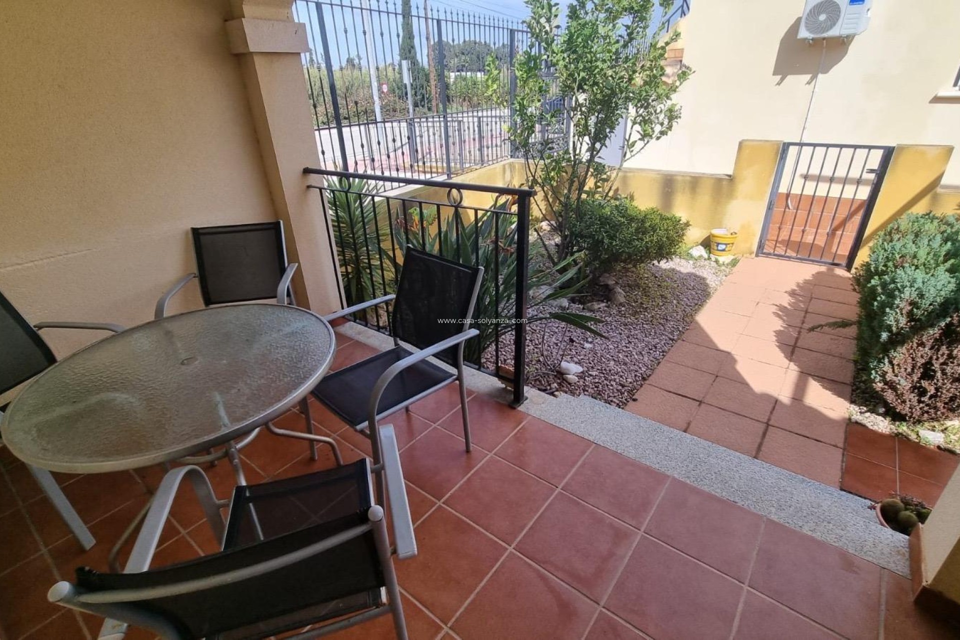 Resale - Villa - Guardamar del Segura - Urbanizaciones