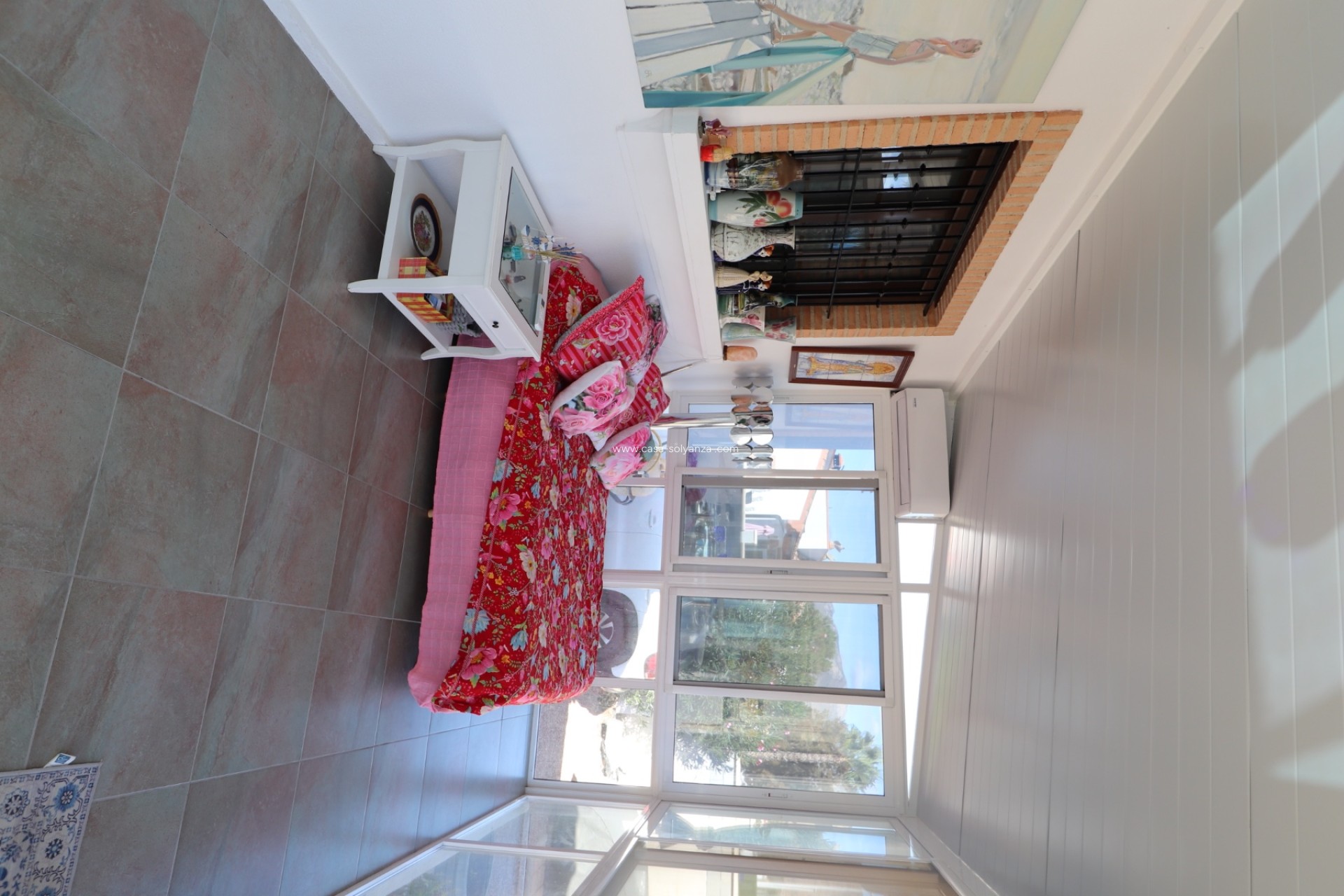 Resale - Villa - Hondón de las Nieves - Inland