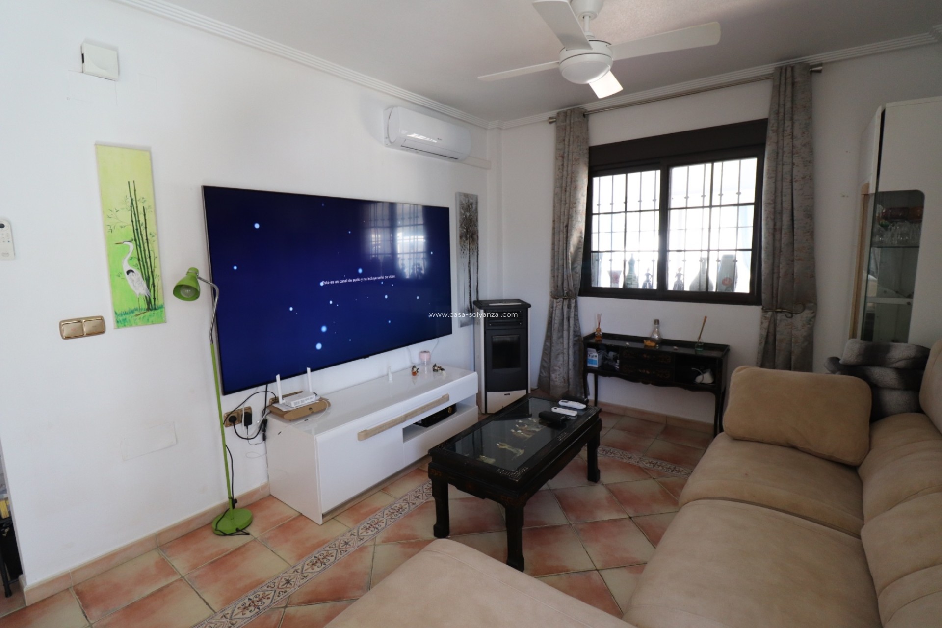 Resale - Villa - Hondón de las Nieves - Inland