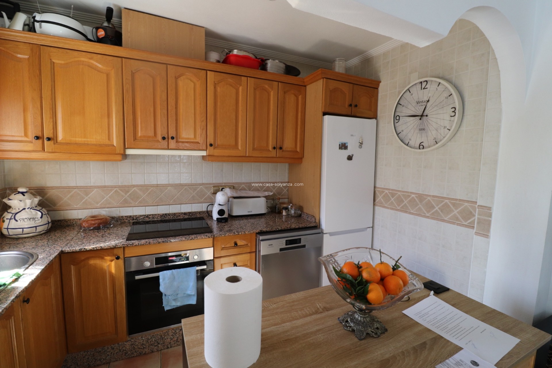 Resale - Villa - Hondón de las Nieves - Inland