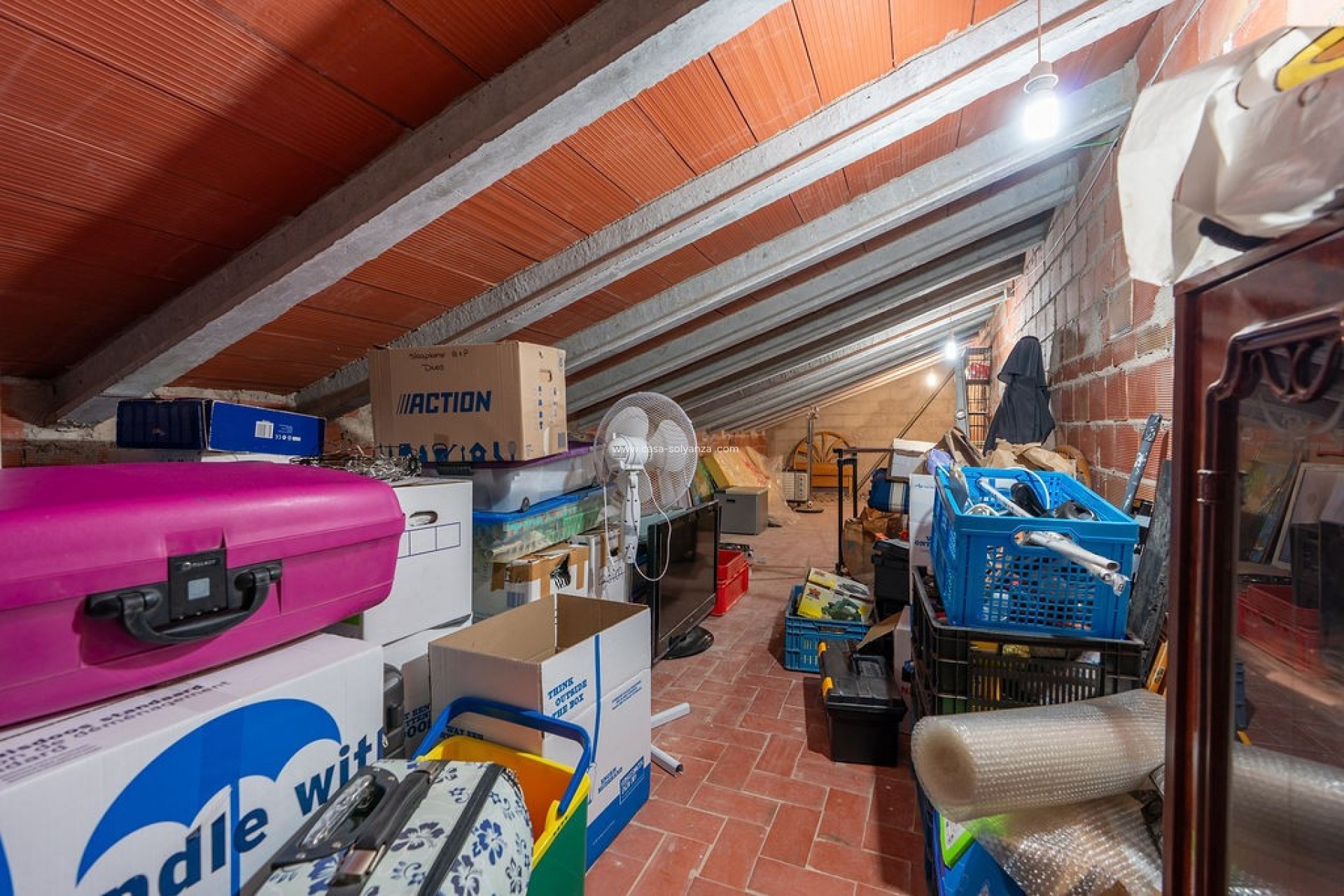 Resale - Villa - Hondón de las Nieves - Inland