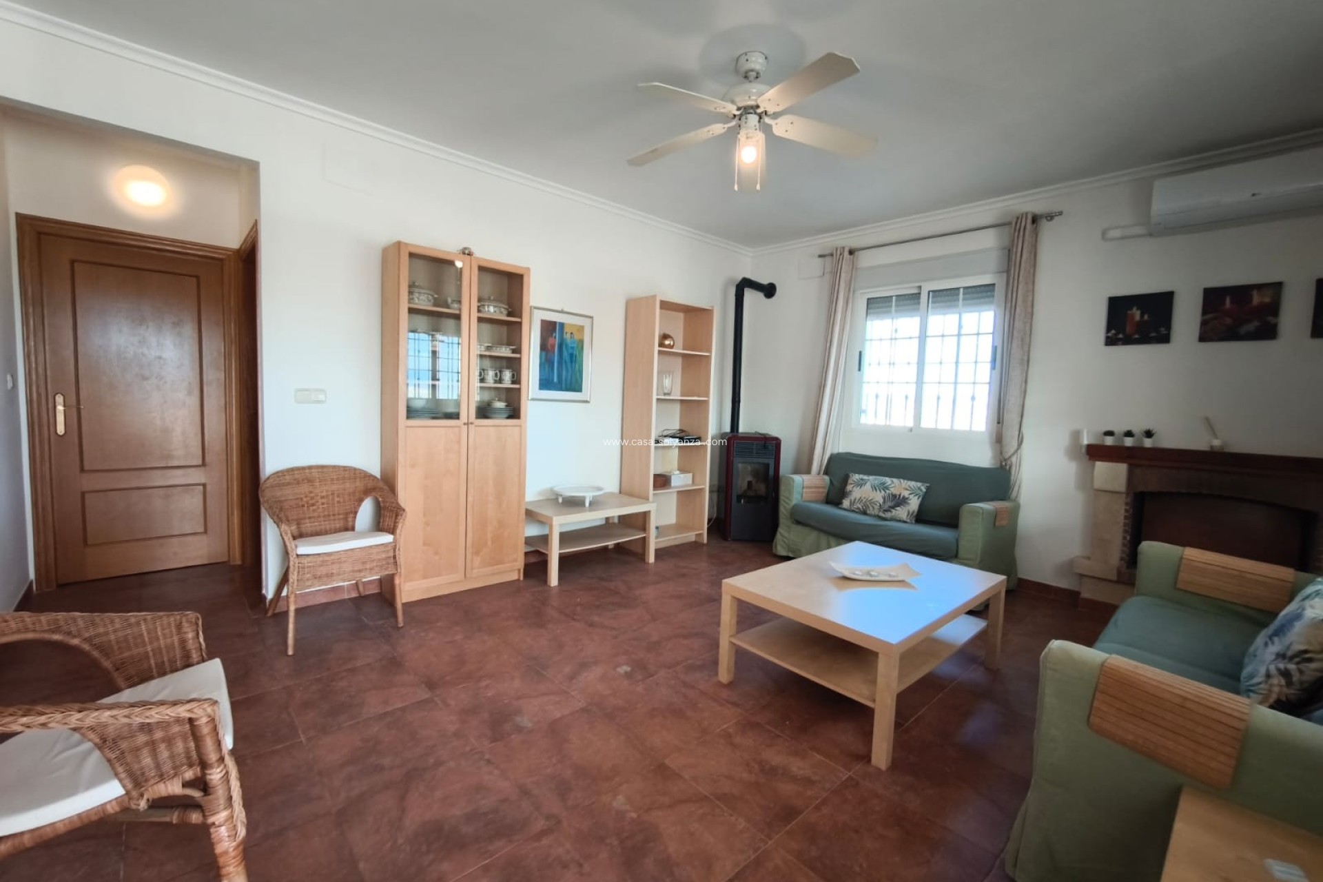 Resale - Villa - Hondón de los Fráiles - Inland