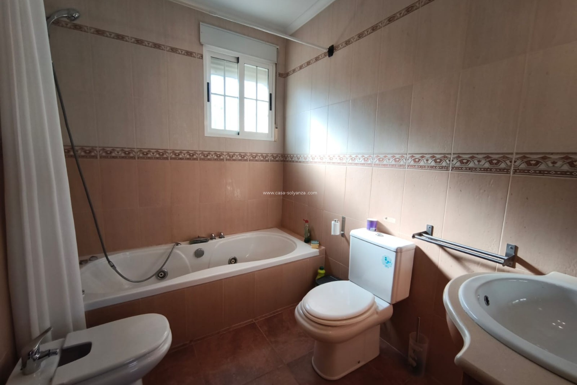 Resale - Villa - Hondón de los Fráiles - Inland