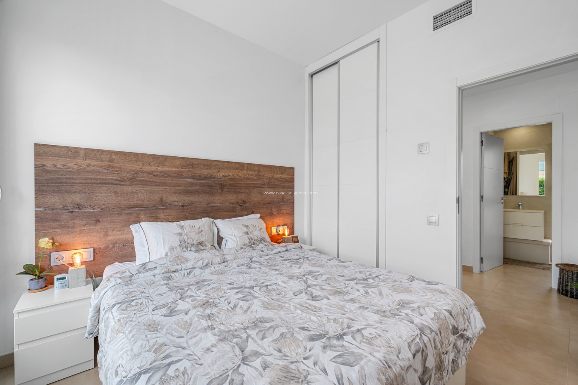 Resale - Villa - Jacarilla - Inland