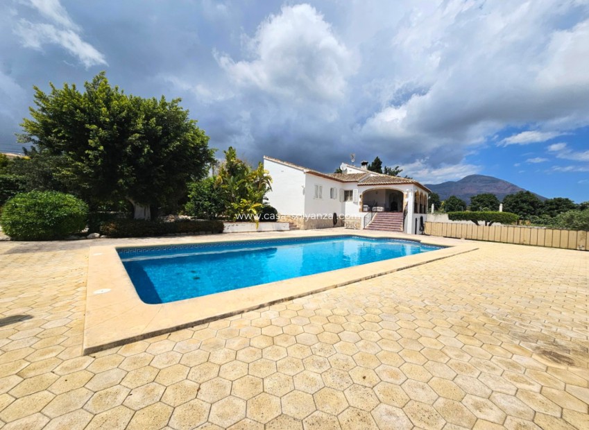 Resale - Villa - Jávea - Costa Blanca