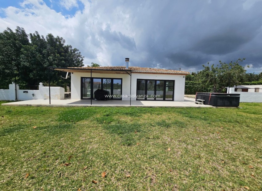 Resale - Villa - Jávea - Costa Blanca