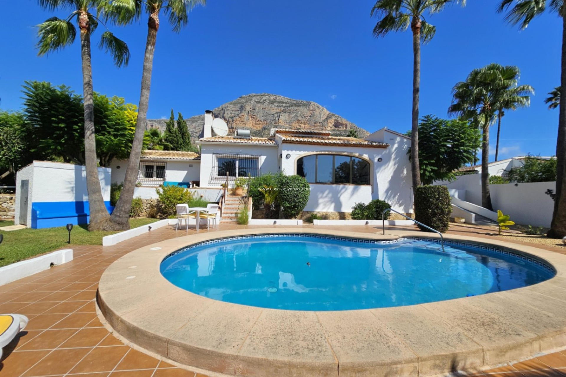 Resale - Villa - Jávea - Costa Blanca