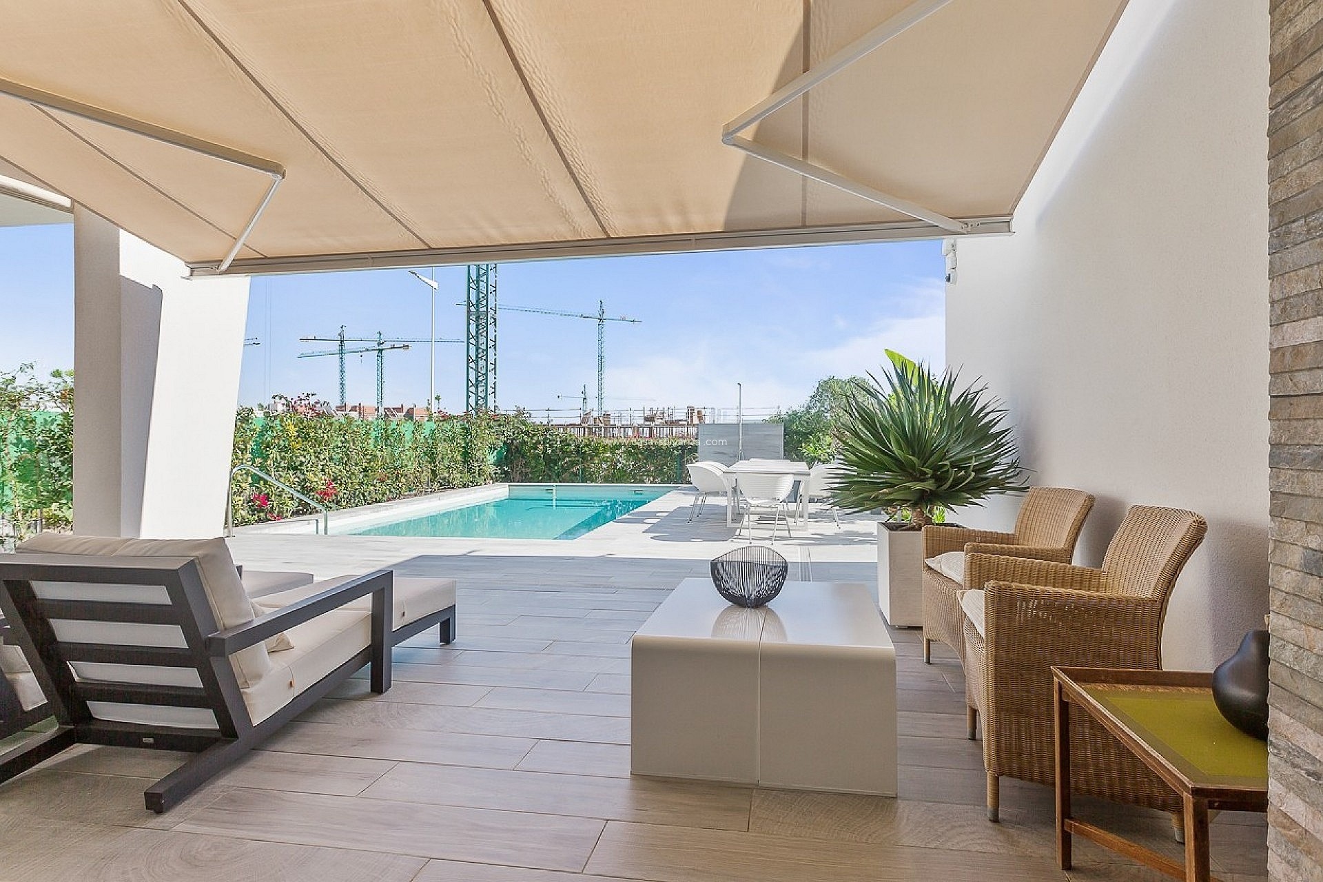 Resale - Villa - La Finca Golf - Inland