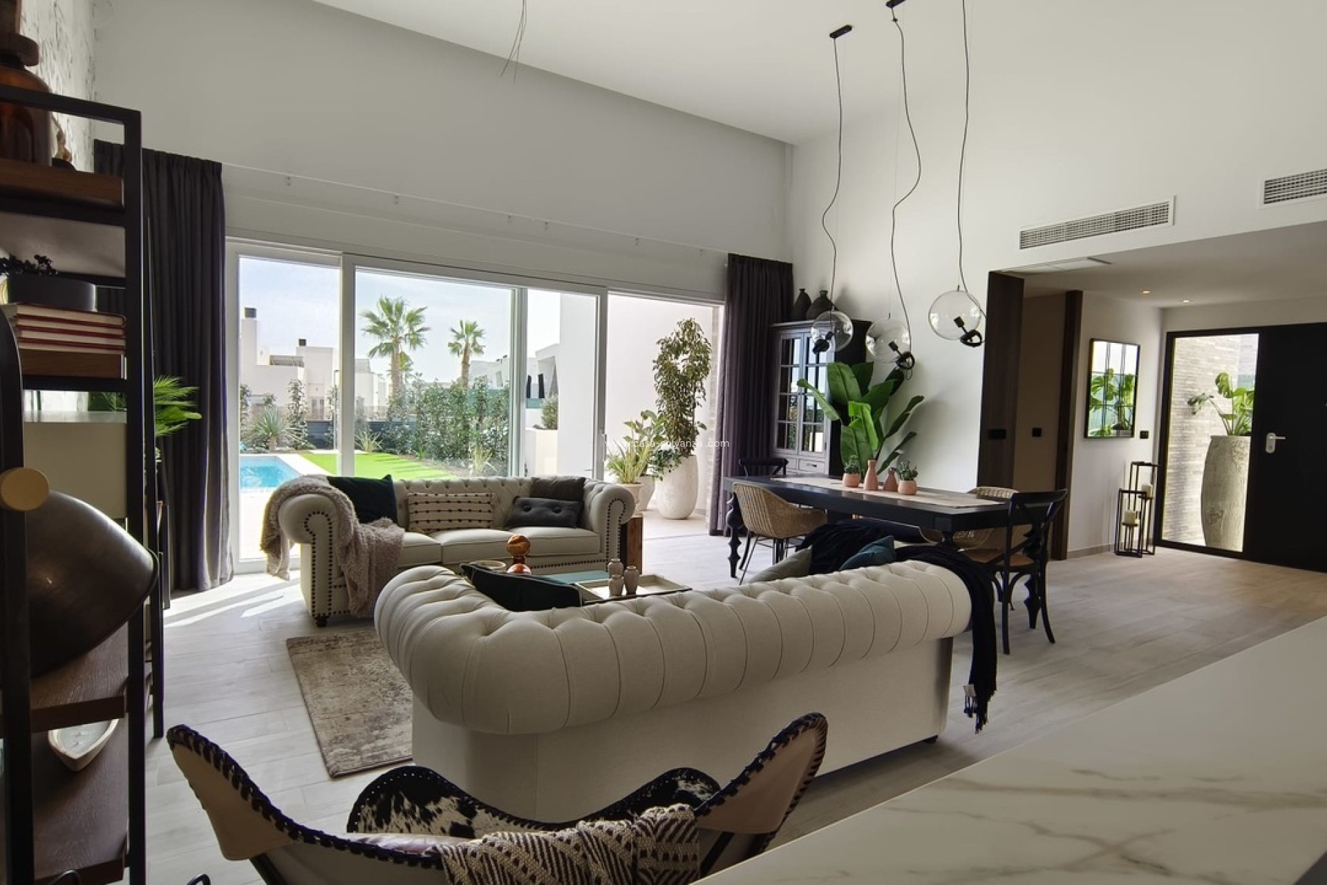 Resale - Villa - La Finca Golf - Inland