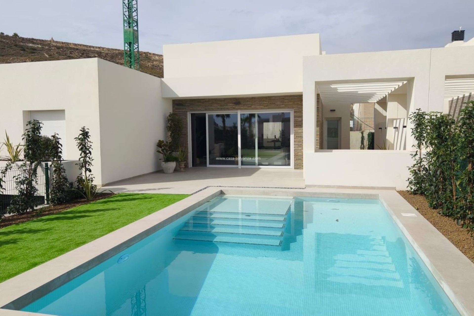 Resale - Villa - La Finca Golf - Inland
