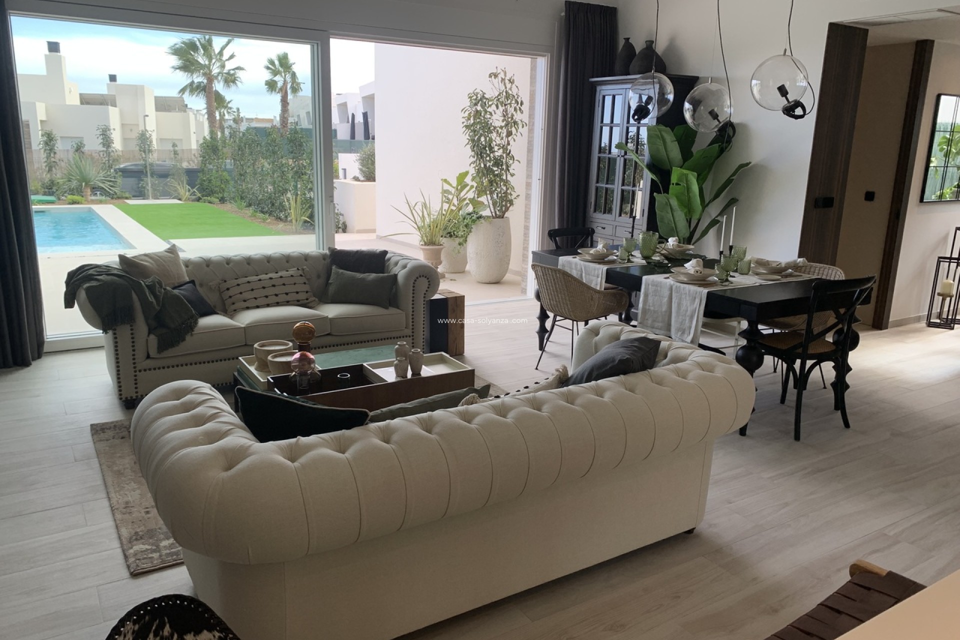 Resale - Villa - La Finca Golf - Inland