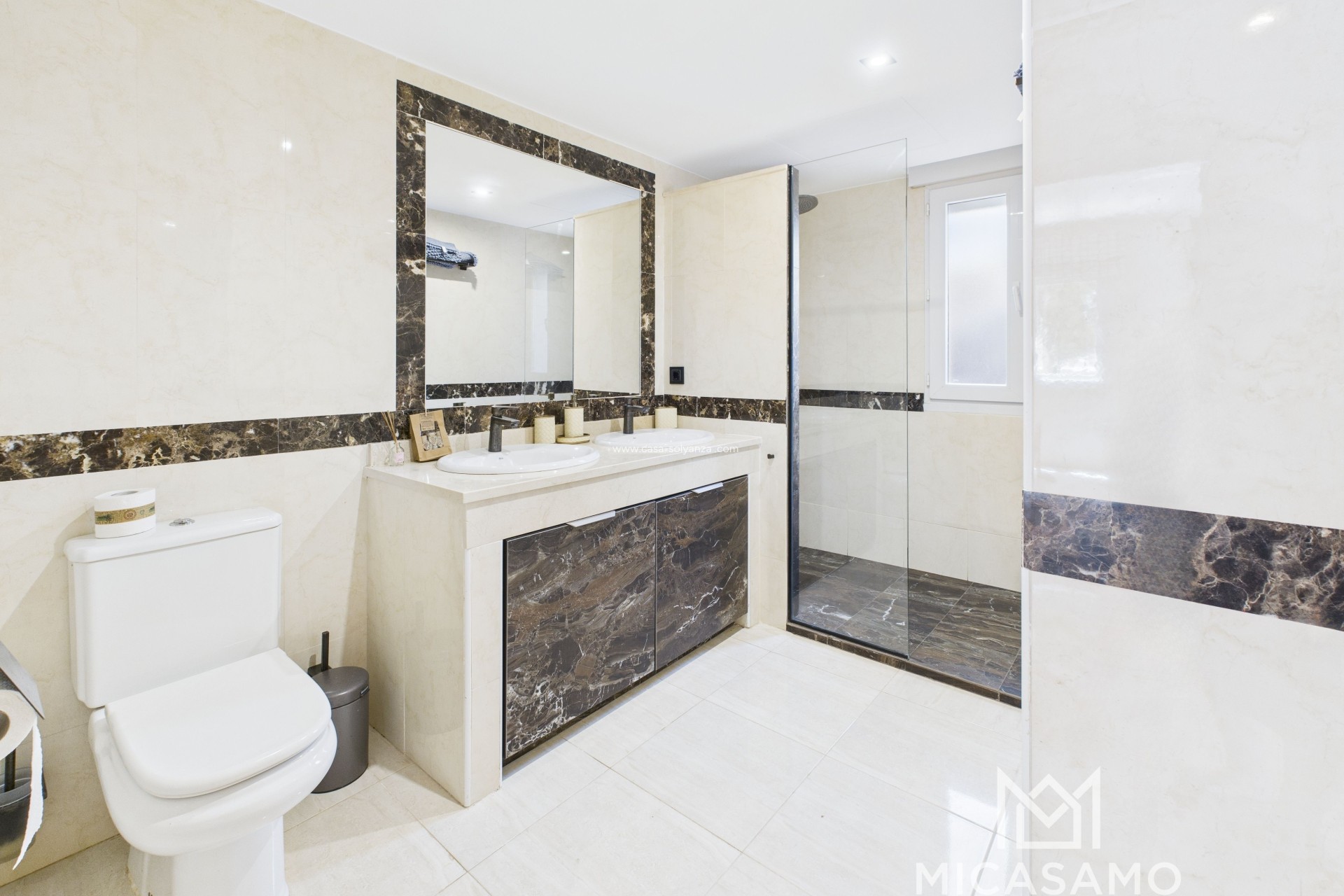 Resale - Villa - La Manga del Mar Menor - Costa Calida