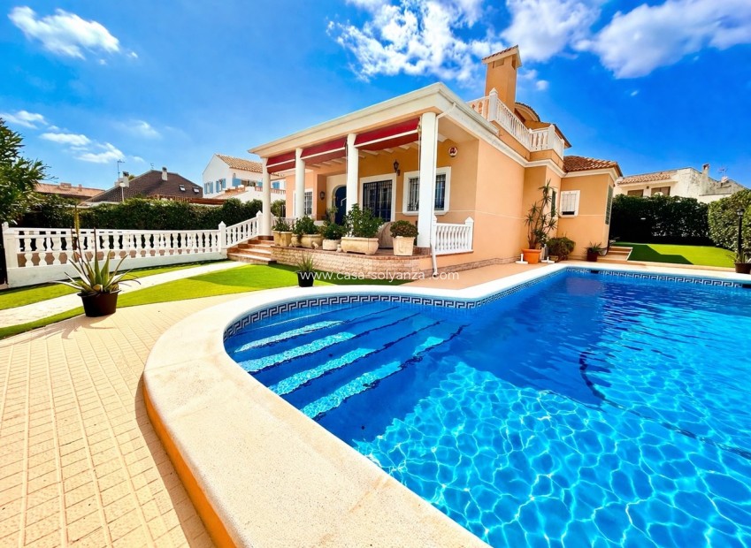 Resale - Villa - La Mata - Costa Blanca