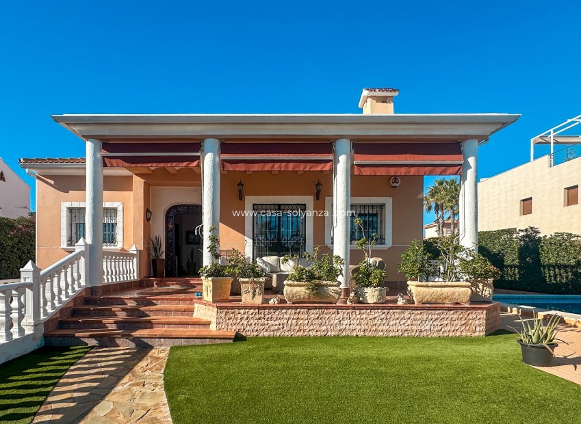 Resale - Villa - La Mata - Costa Blanca