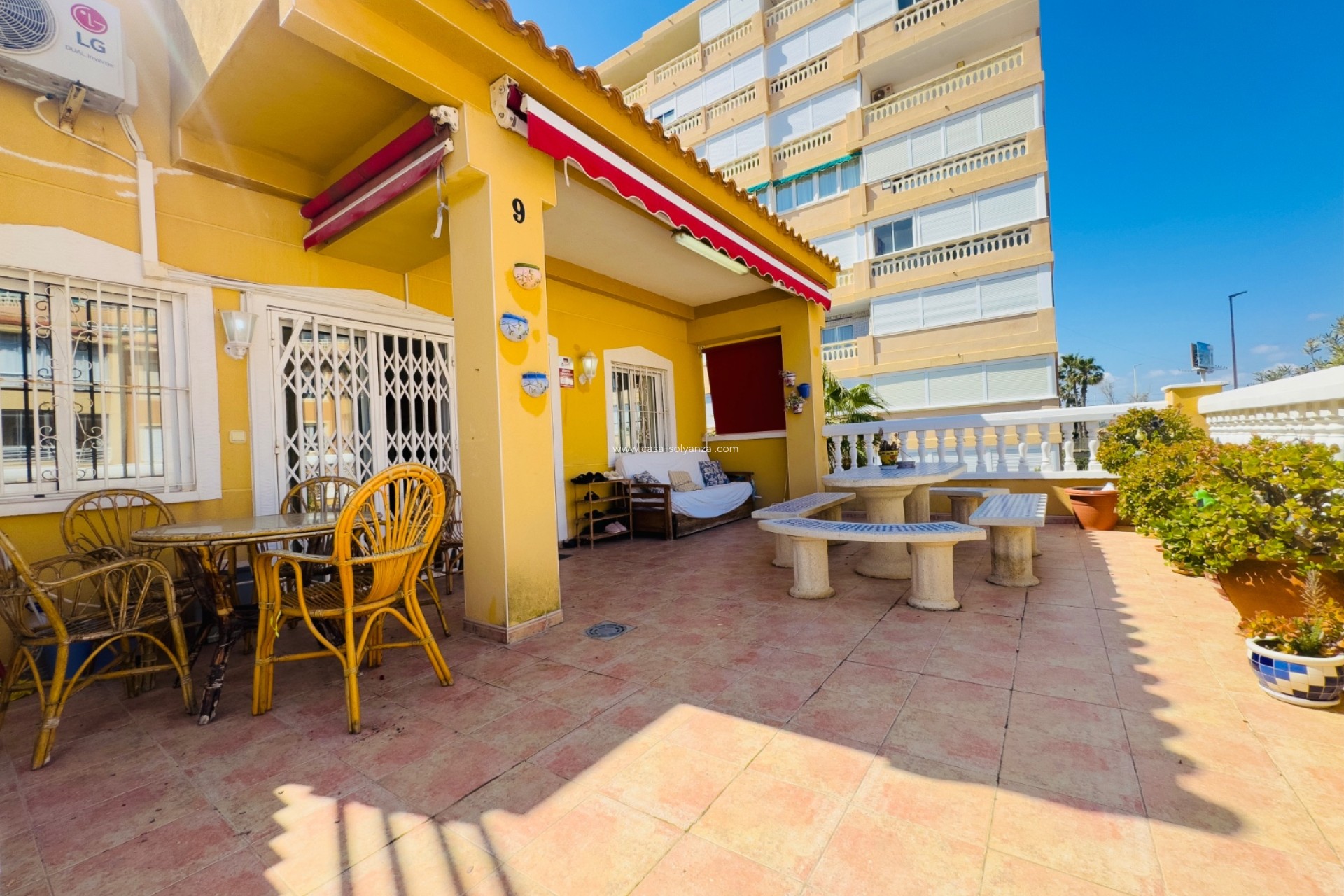 Resale - Villa - La Mata - Costa Blanca