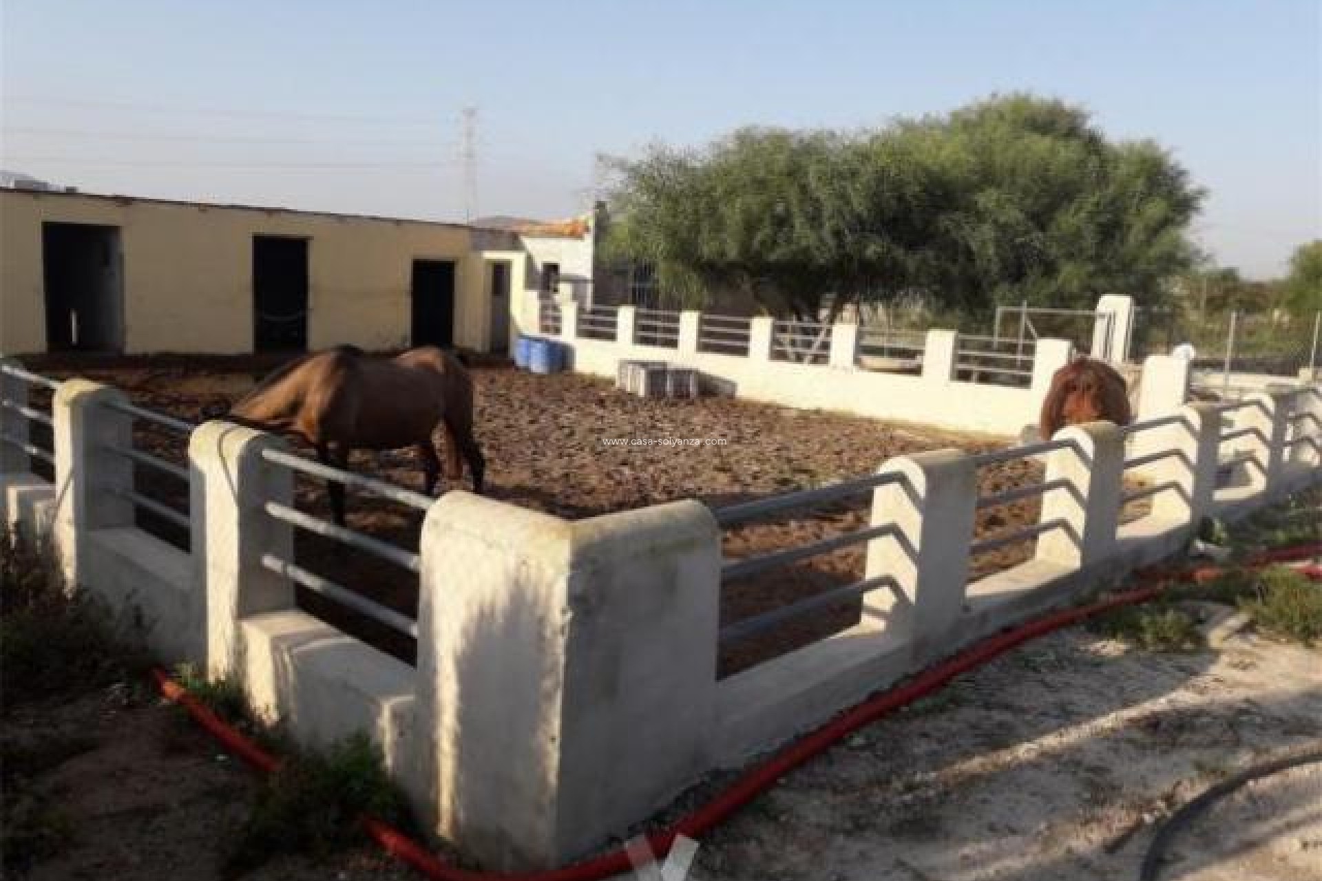 Resale - Villa - La Matanza - Inland