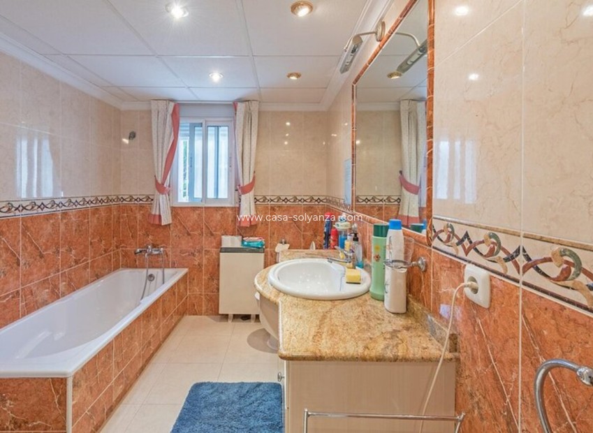 Resale - Villa - La Murada - Inland