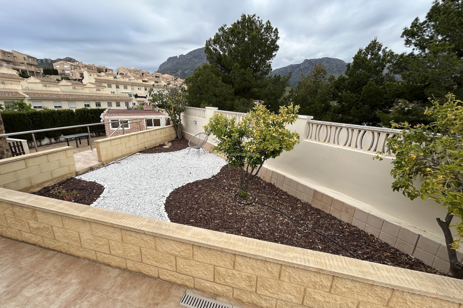 Resale - Villa - La Nucía - Costa Blanca