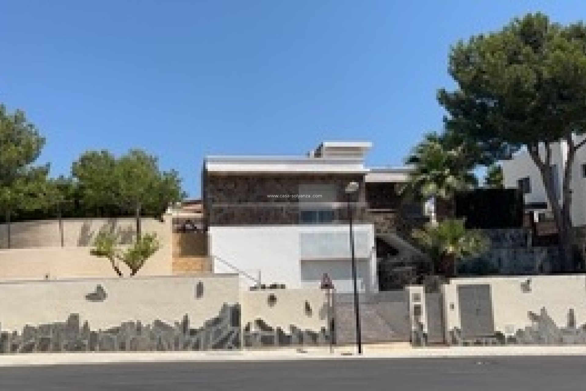 Resale - Villa - La Nucía - Costa Blanca