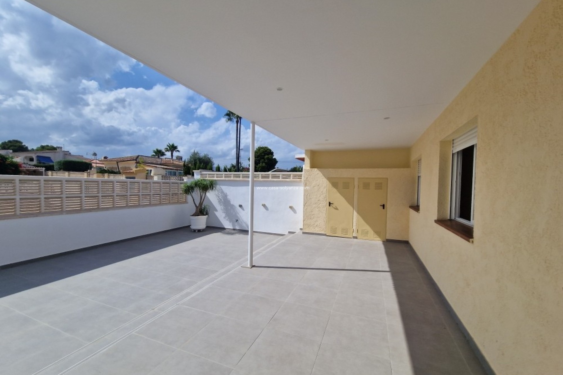 Resale - Villa - La Nucía - Costa Blanca